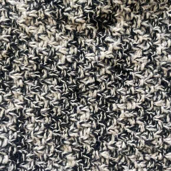 American Eagle Marled Black and White Open-Front Drapey Cardigan - Picture 2 of 7